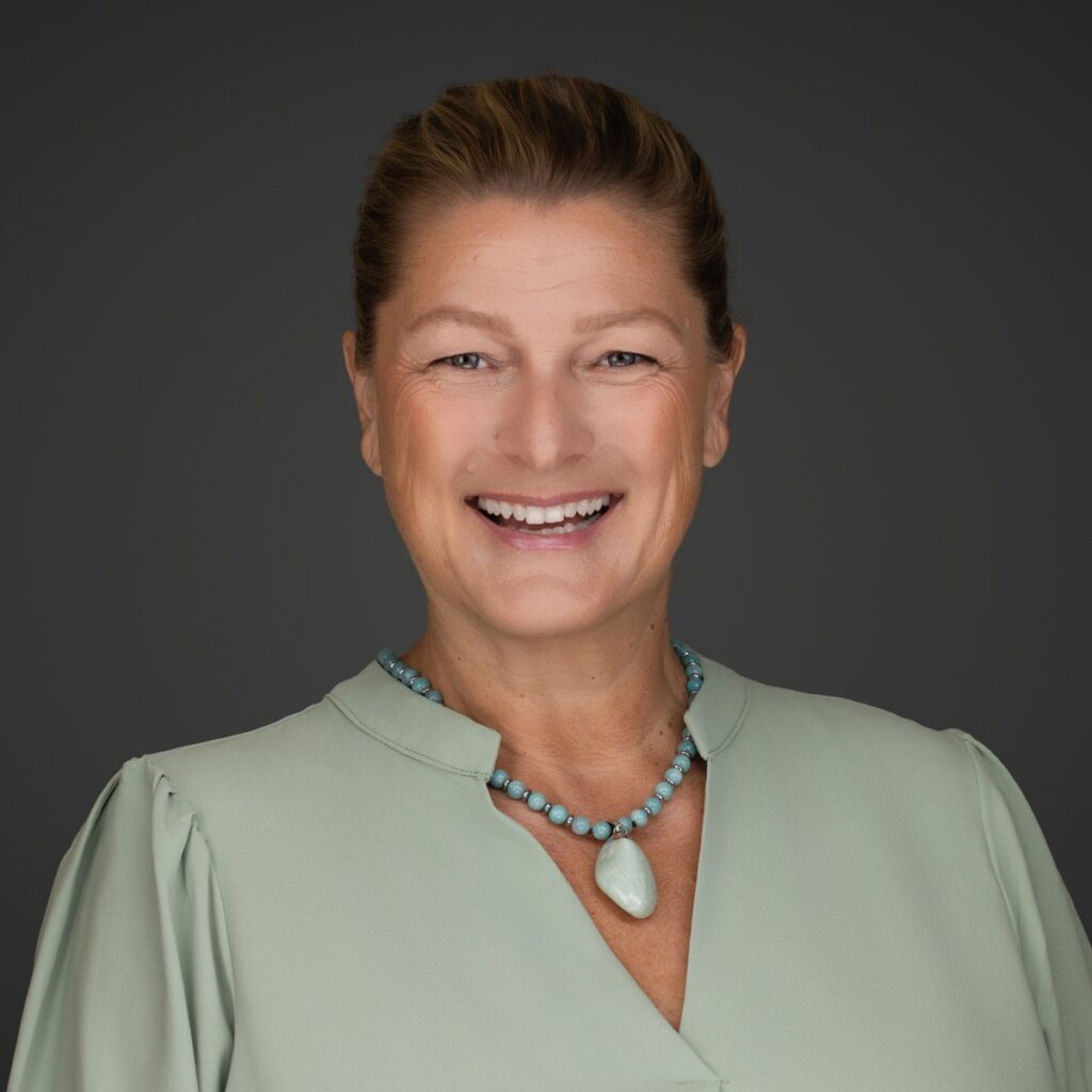 Valerie Bihet headshot